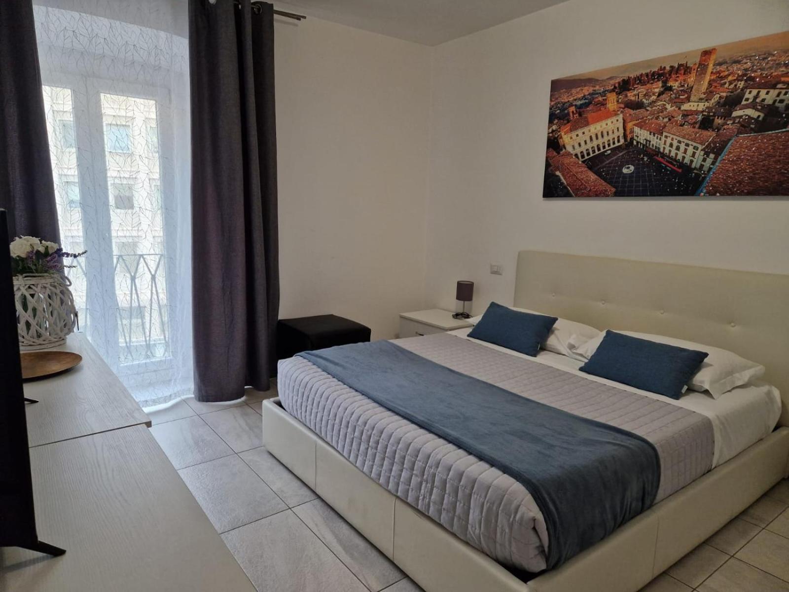 Bgy Central Apartments Μπέργκαμο Δωμάτιο φωτογραφία