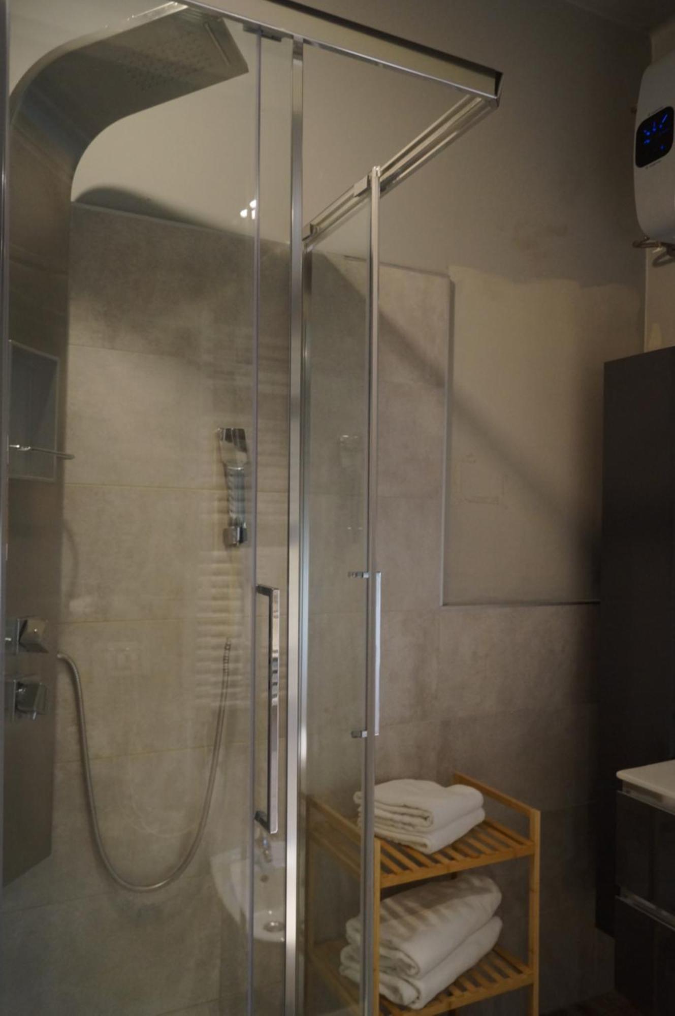 Bgy Central Apartments Μπέργκαμο Δωμάτιο φωτογραφία