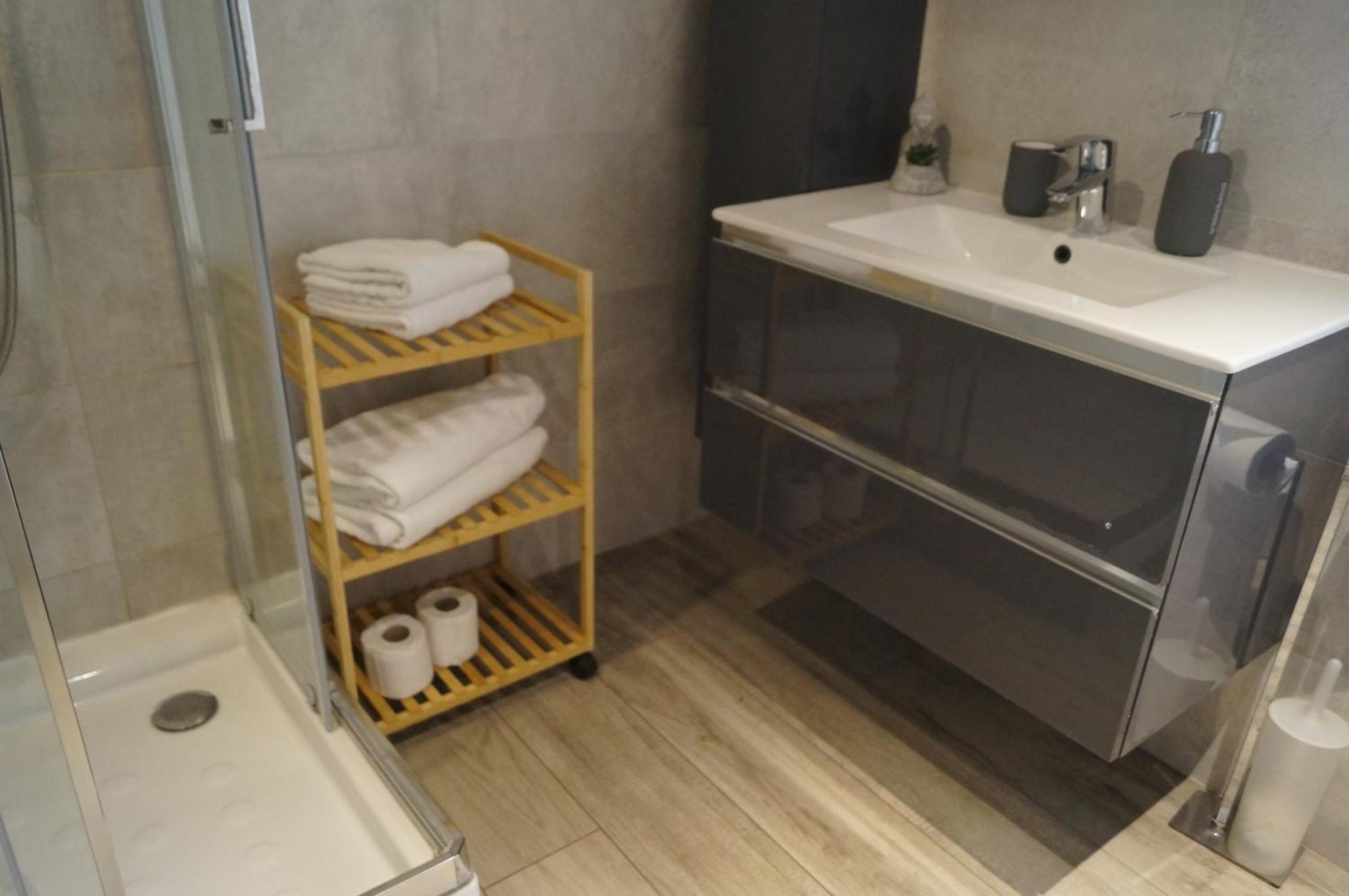 Bgy Central Apartments Μπέργκαμο Δωμάτιο φωτογραφία